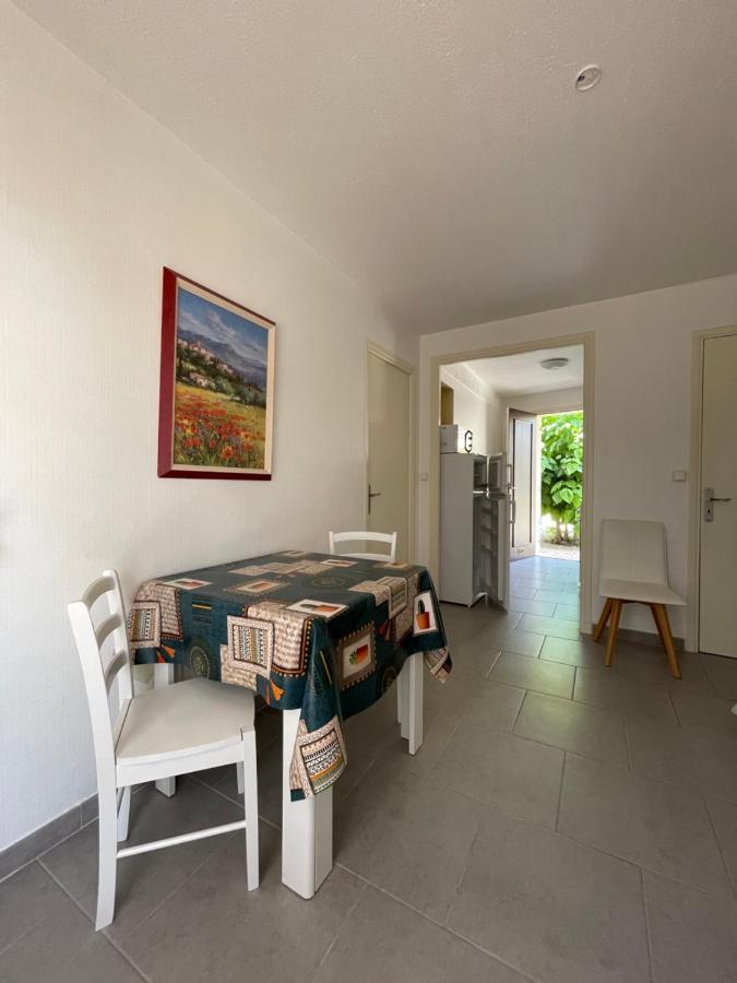 Motel Esterel Mandelieu La Napoule Bagian luar foto