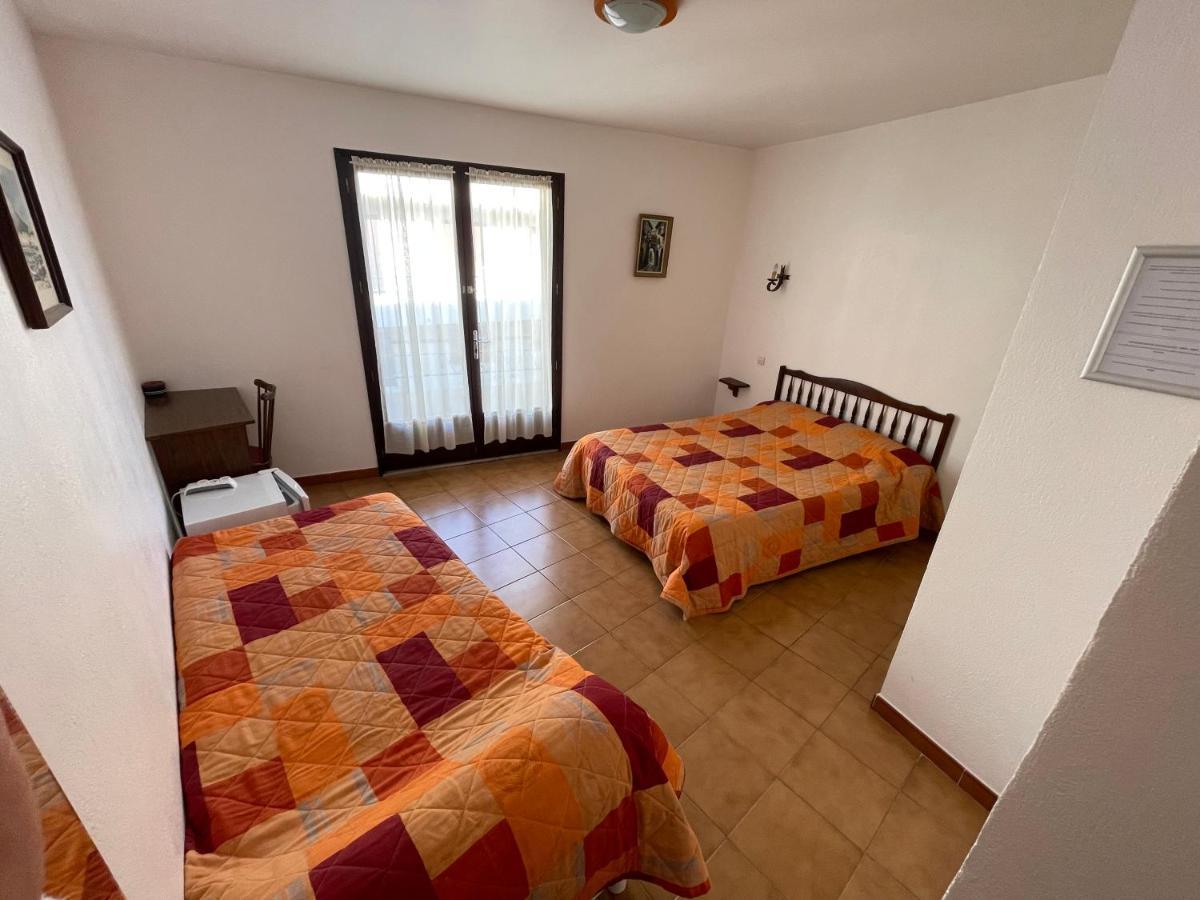 Motel Esterel Mandelieu La Napoule Bagian luar foto